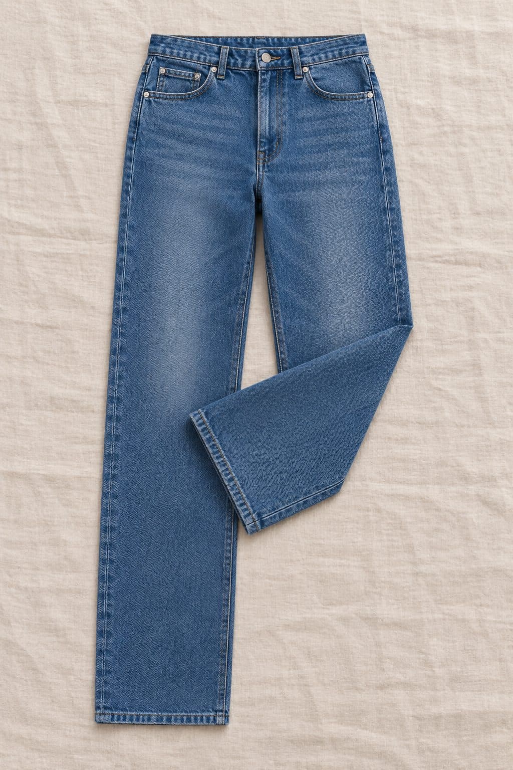 Straight Stretch 2%, laid flat on linen