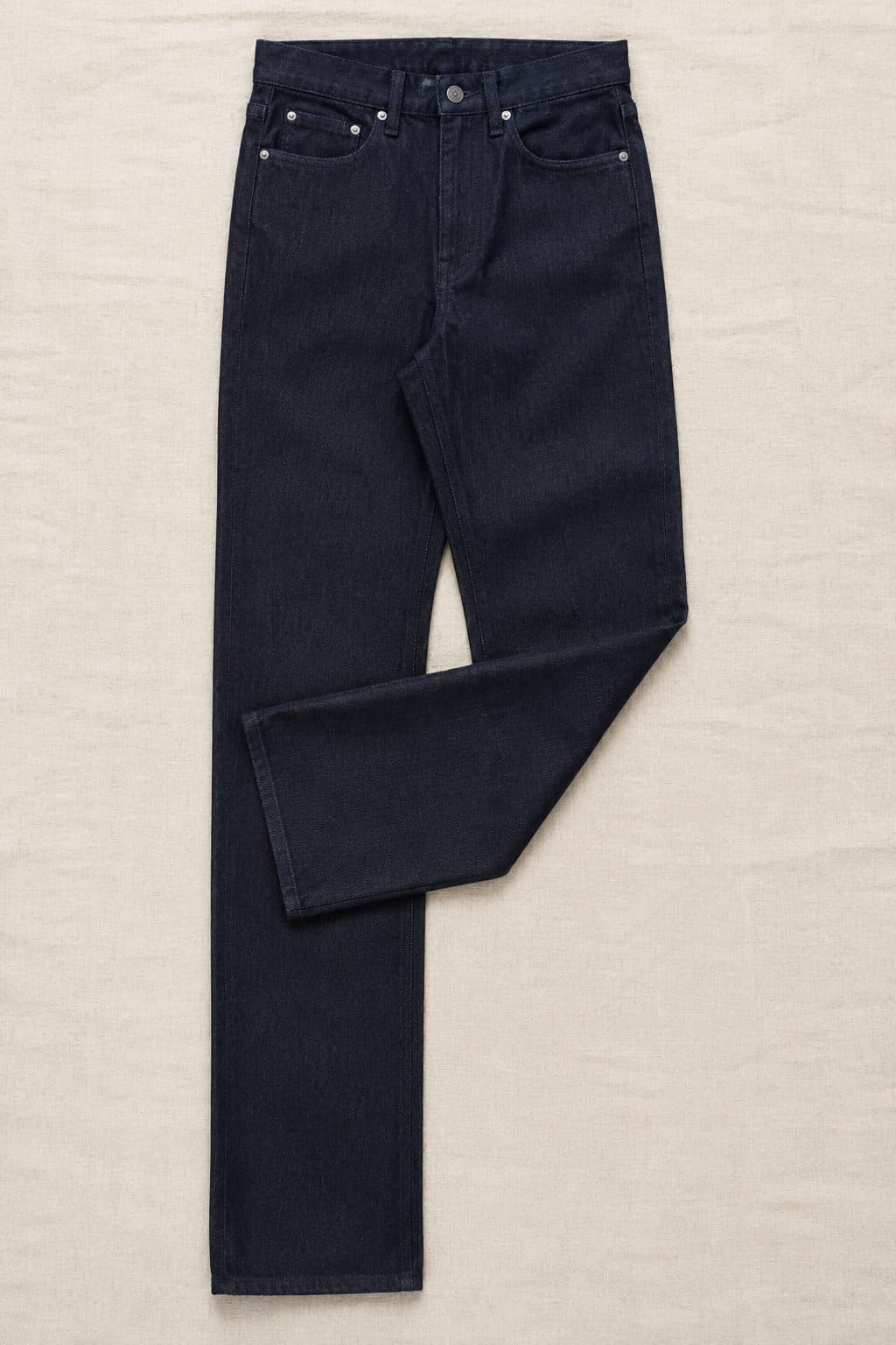 Straight Heavy 14oz, laid flat on linen